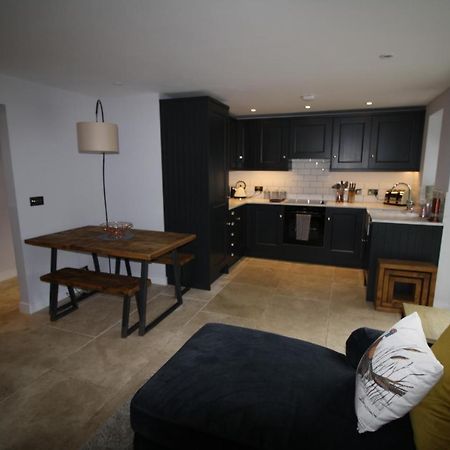 Ryefield Cottage - Luxurious Self-Catered Holiday Cottage With A Log Burner Chichester Exterior foto