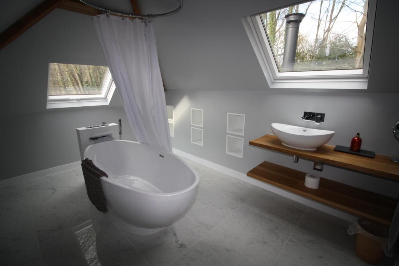 Ryefield Cottage - Luxurious Self-Catered Holiday Cottage With A Log Burner Chichester Exterior foto